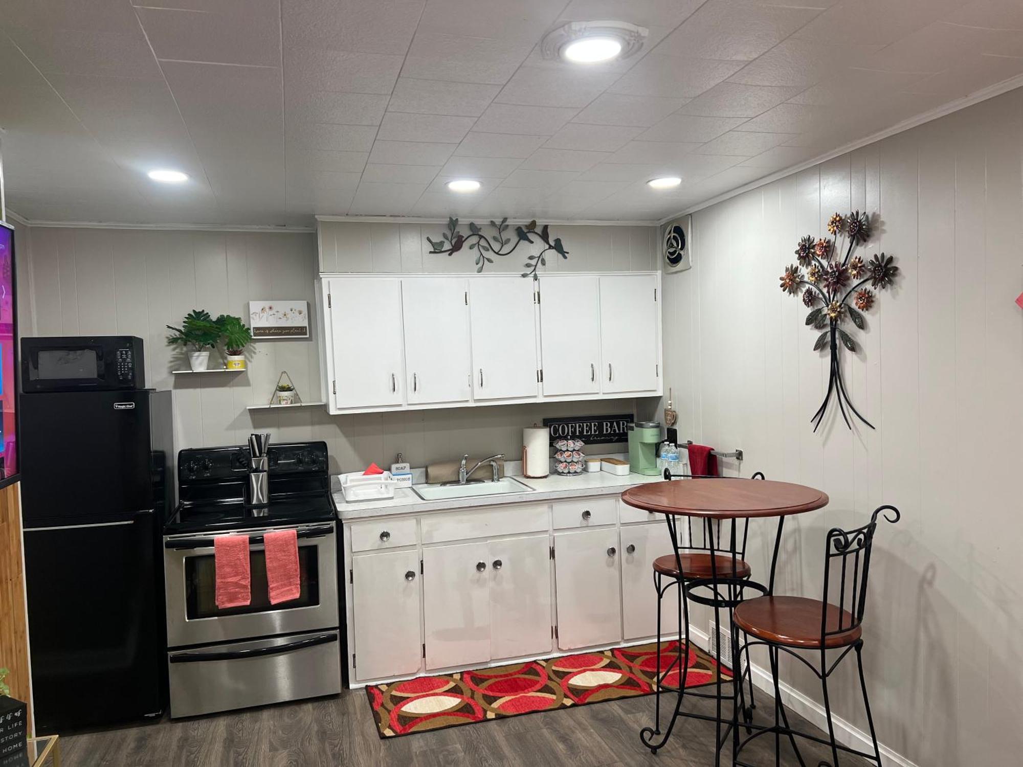 Cozy Buffalo Home-Sleeps 4 Lackawanna Экстерьер фото